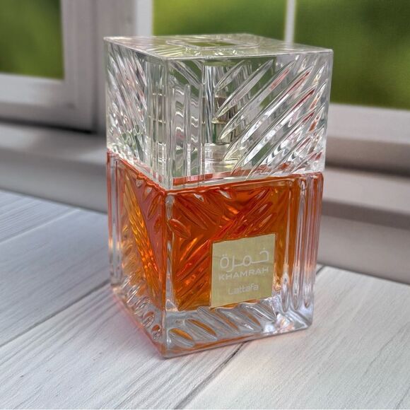 Khamrah by Lattafa 3.4 oz. - Picture 2 of 3